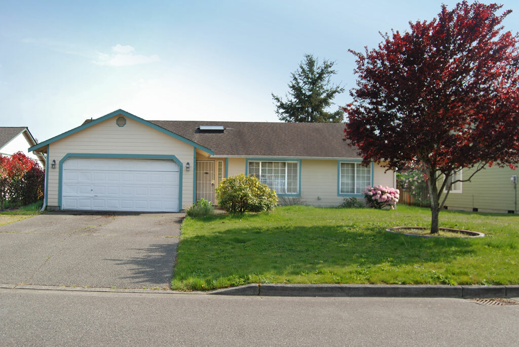 Property Photo: 6217 61st Lp SE WA 98513