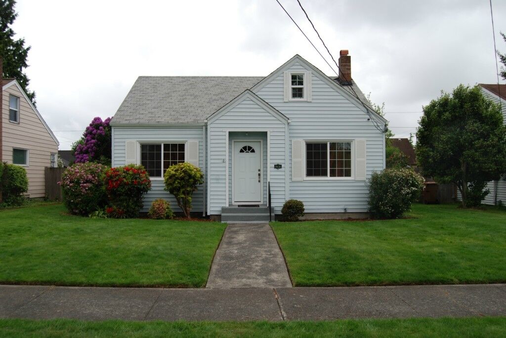 Property Photo: 6410 S C St WA 98408