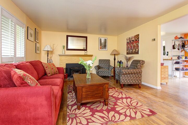 Property Photo:  505 N 185th Place  WA 98133 