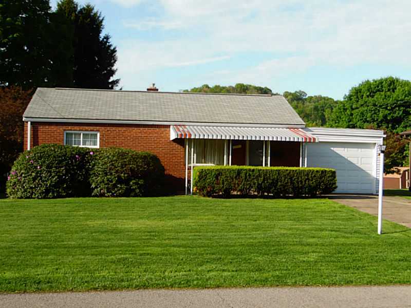 Property Photo:  3112 Ben Davis Ave  PA 15068 