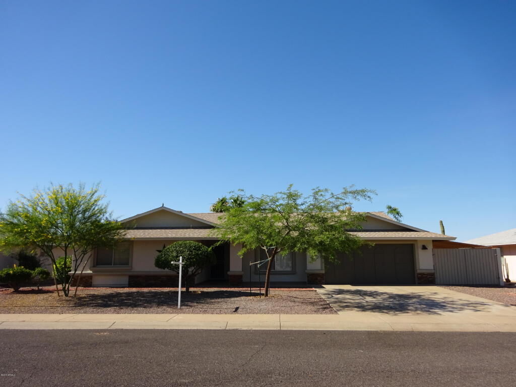 Property Photo: 9707 W Redwood Drive AZ 85351