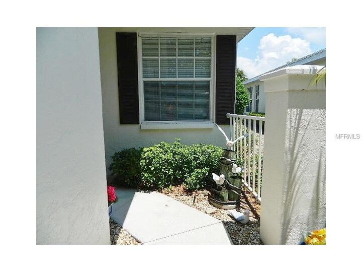 Property Photo:  323 Sunset Lake Boulevard 323  FL 34292 