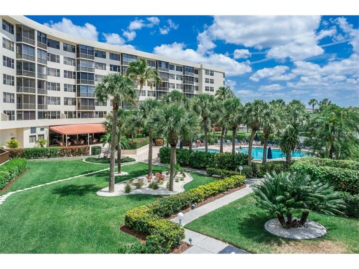 Property Photo: 5855 Midnight Pass Road 520 FL 34242