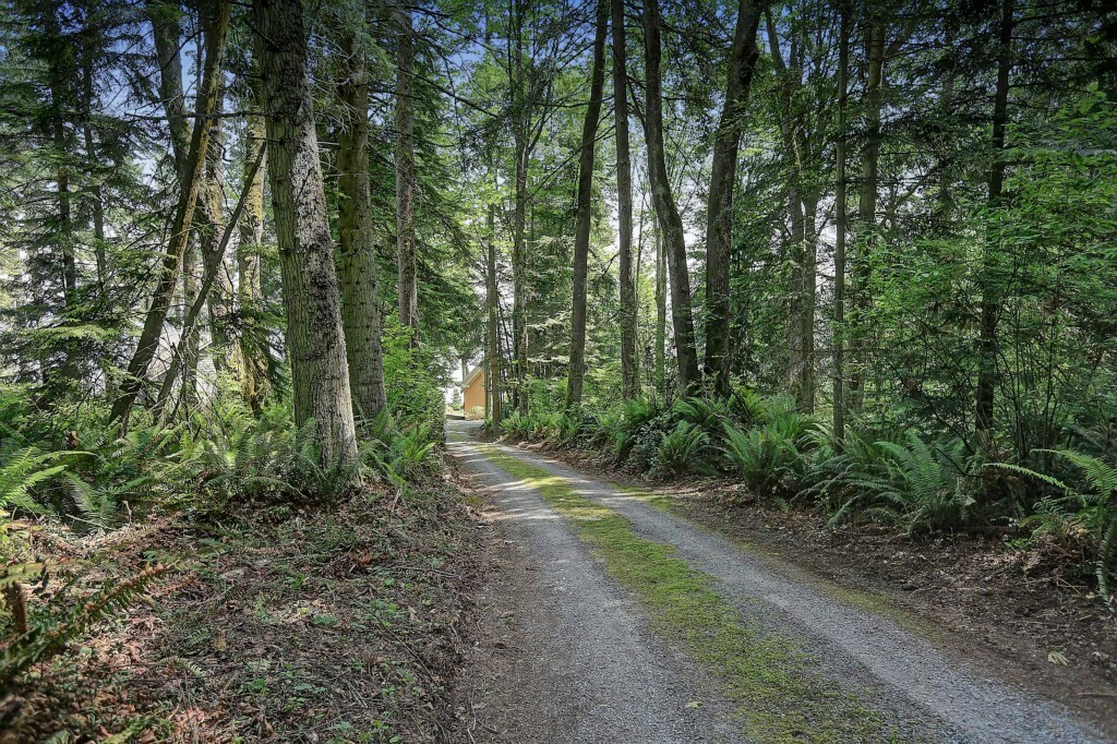 Property Photo:  3509 East Camano Dr  WA 98282 