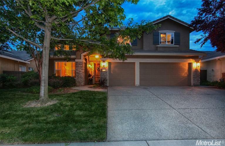 Property Photo: 3298 Stonehurst Drive CA 95762