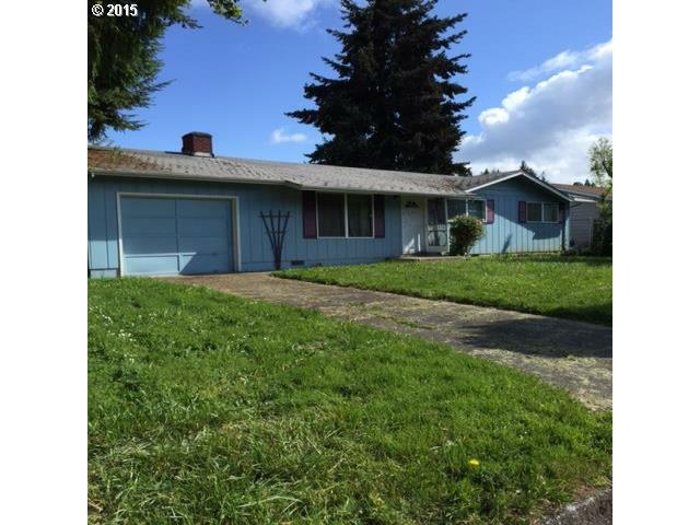 Property Photo: 2033 Crimson Ave OR 97408