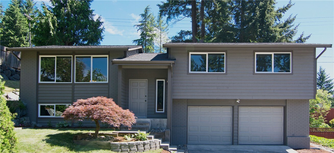 Property Photo: 17533 66th Ave W WA 98037