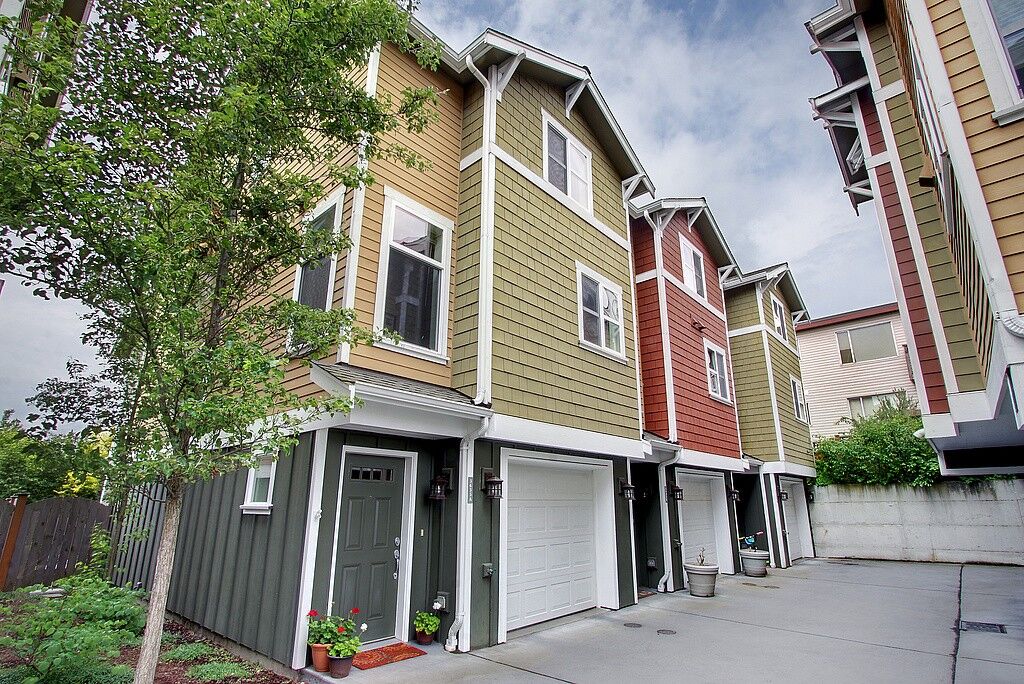 Property Photo: 3635 Wallingford Avenue N A WA 98103