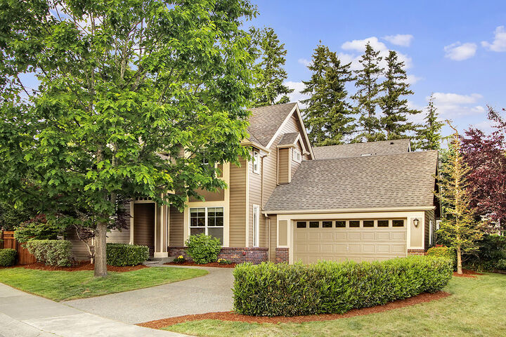 4220 252nd Ave SE  Issaquah WA 98029 photo