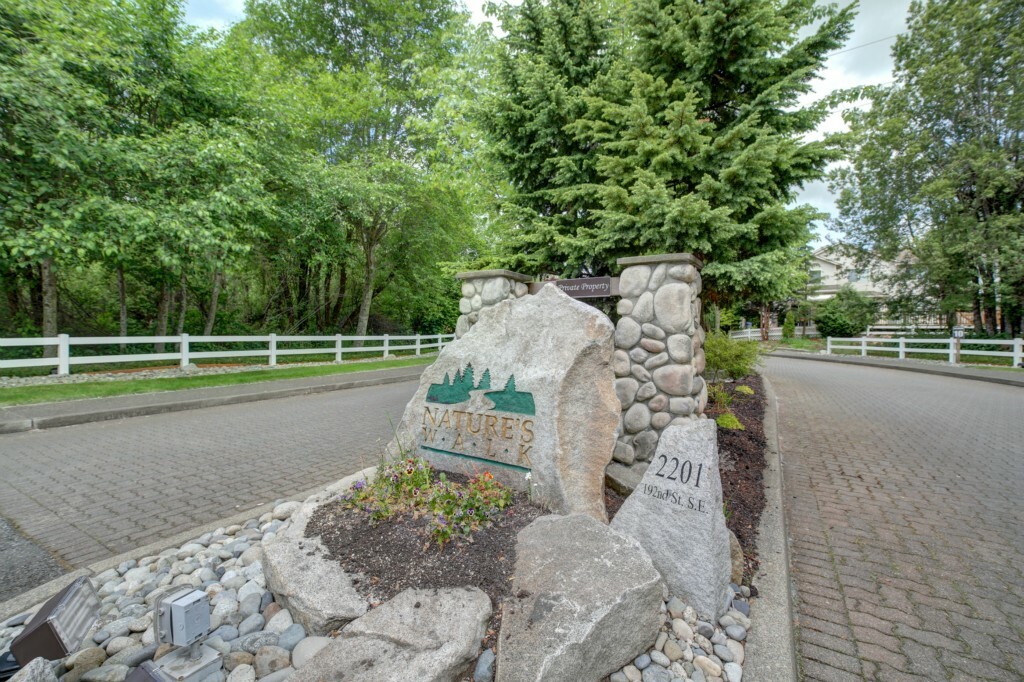 Property Photo:  2201 192nd St SE Y203  WA 98012 