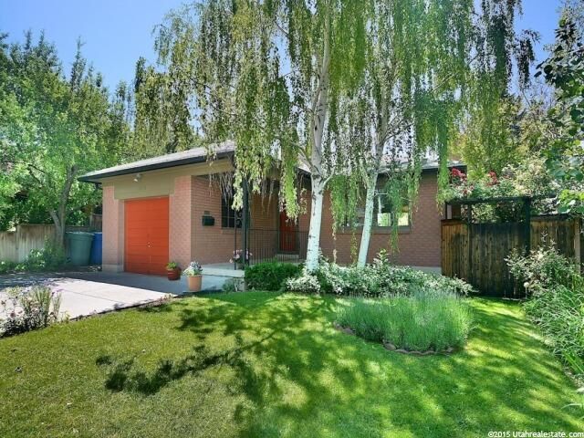 Property Photo: