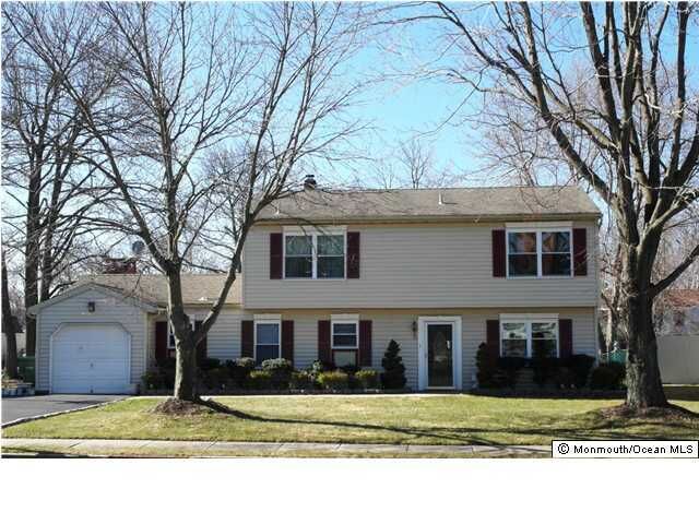 Property Photo:  72 Applebey Street  NJ 07724 