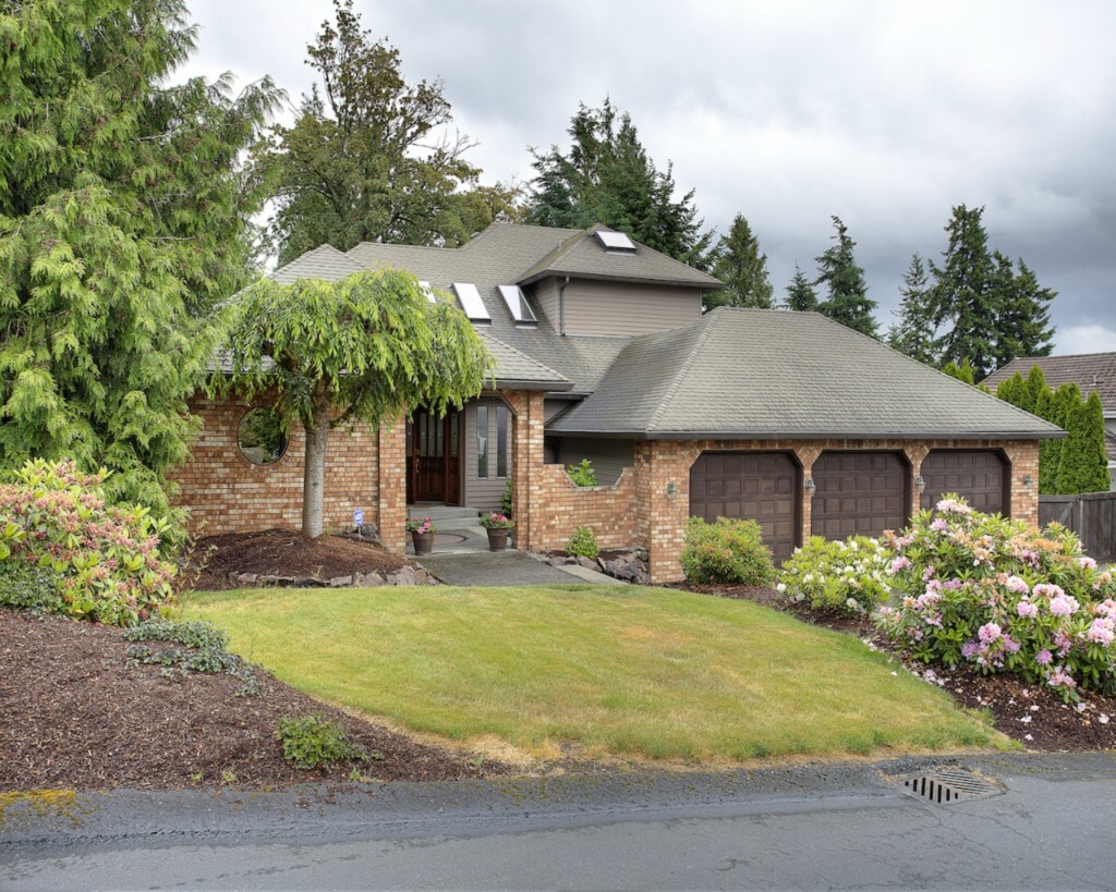 Property Photo: 409 64th Av Ct E WA 98424