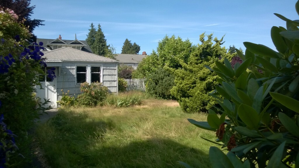 Property Photo:  3228 NW 56th St  WA 98107 