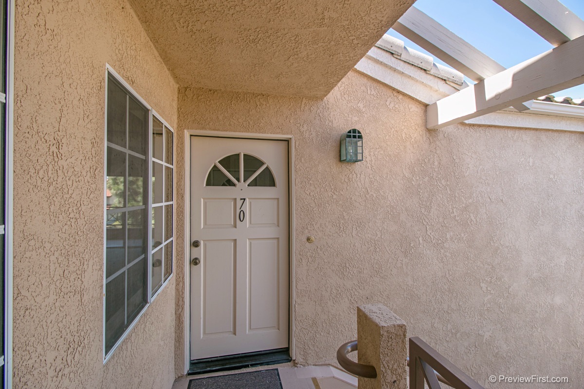 Property Photo: 3110 Sello Ln 70 CA 92009