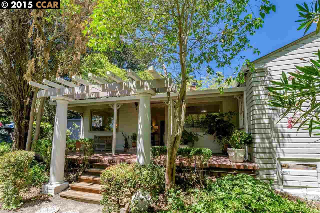 Property Photo:  18 Loma Vista Dr  CA 94563 