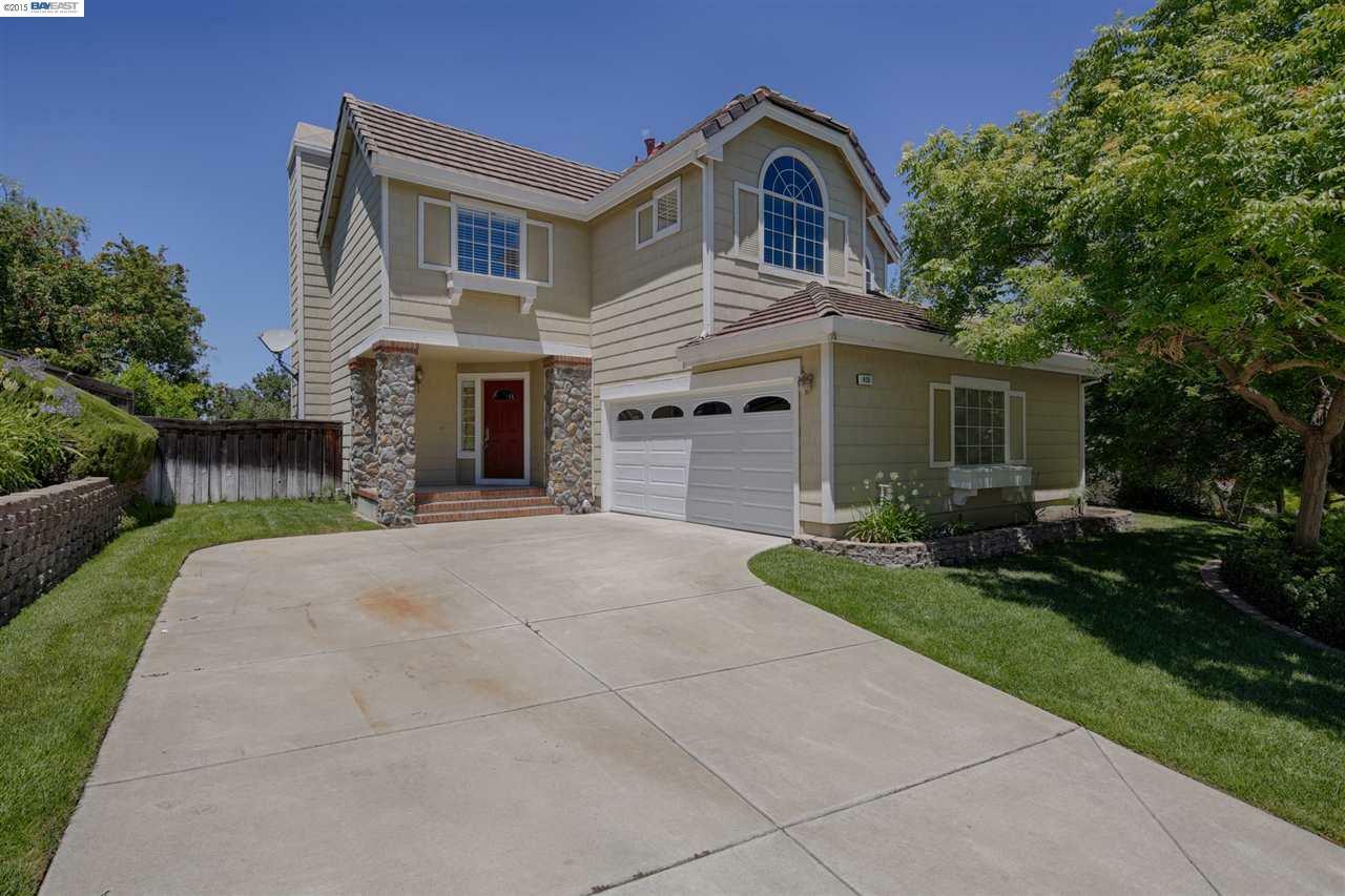 Property Photo:  408 Hummingbird Pl  CA 94517 