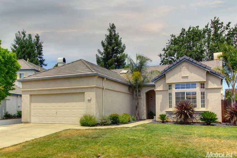 Property Photo:  6016 Belfield Circle  CA 95758 