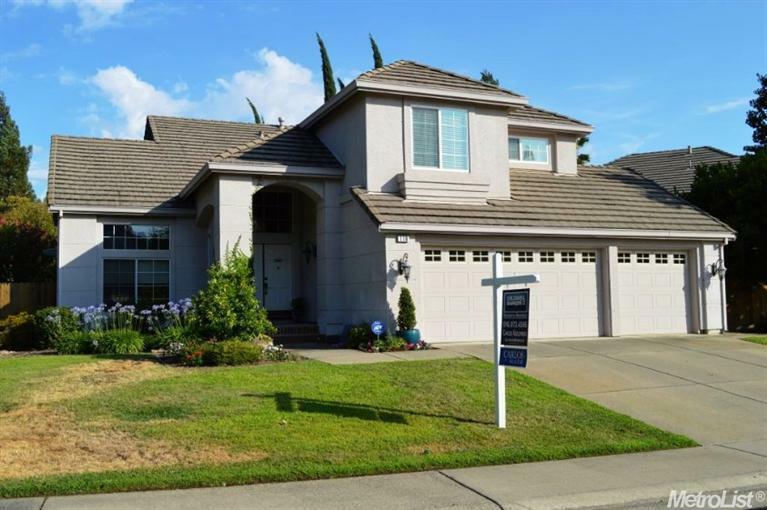 Property Photo:  110 Teceira Way  CA 95630 