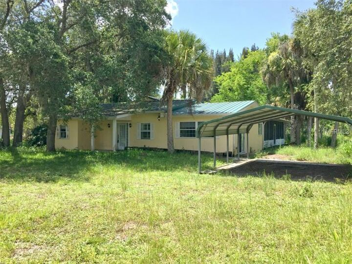 Property Photo: 3063 Kennedy Drive FL 34292