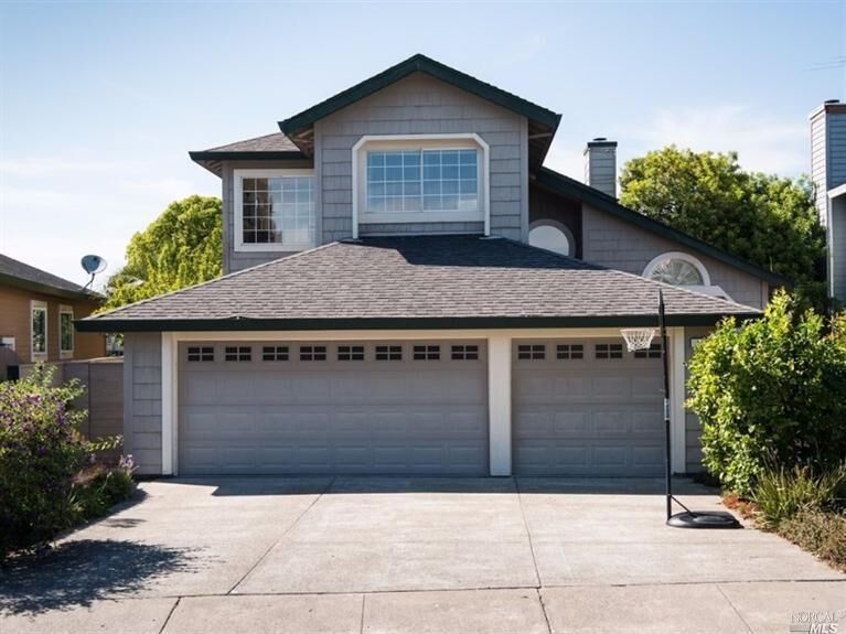 Property Photo: 42 Cavalla Cay CA 94949