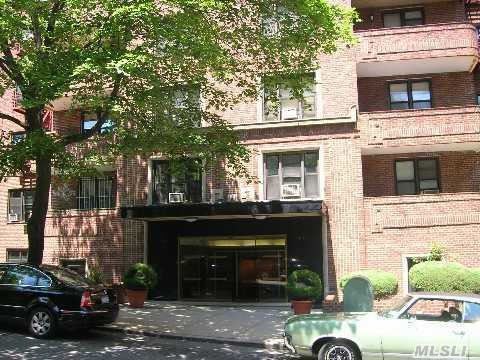 Property Photo: 123-35 82nd Rd 4U NY 11415