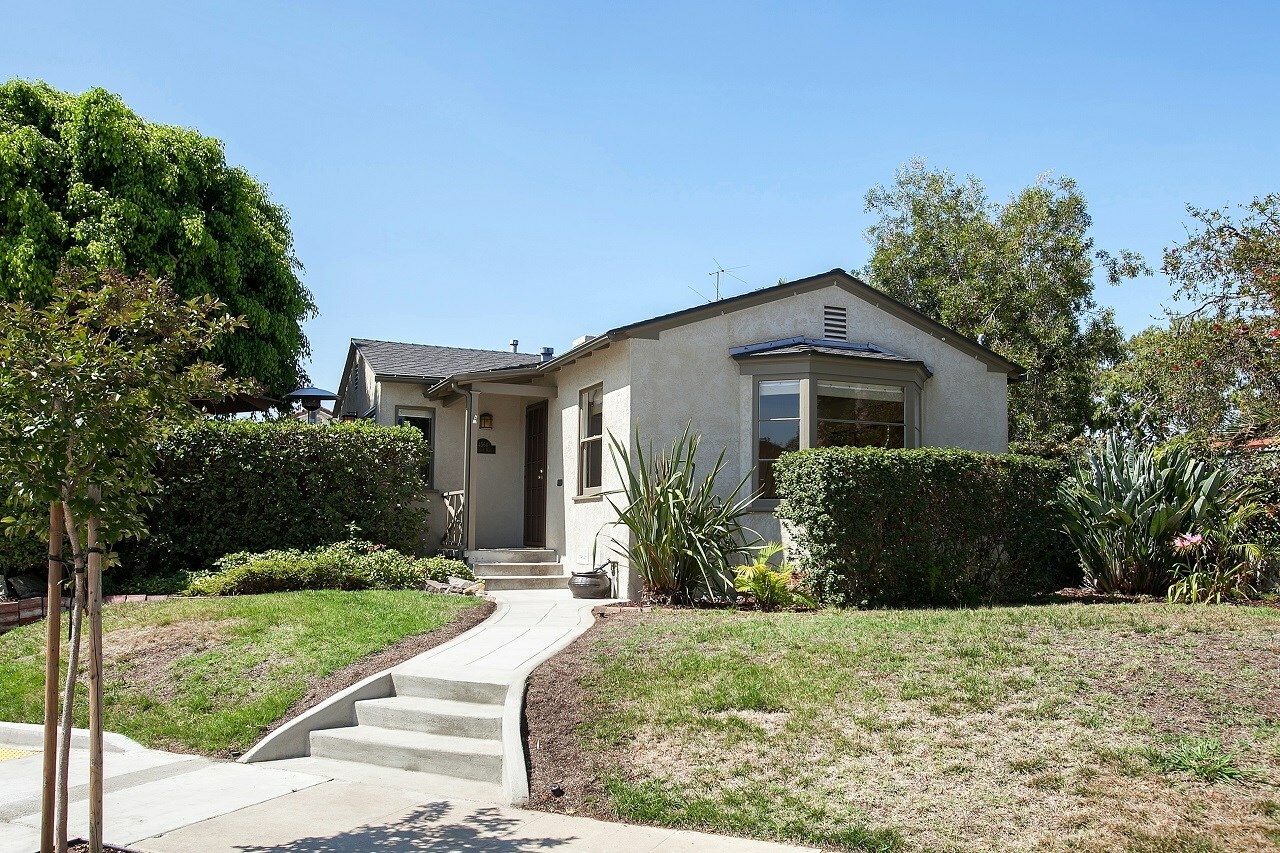 Property Photo: 4564 Contour Blvd CA 92115