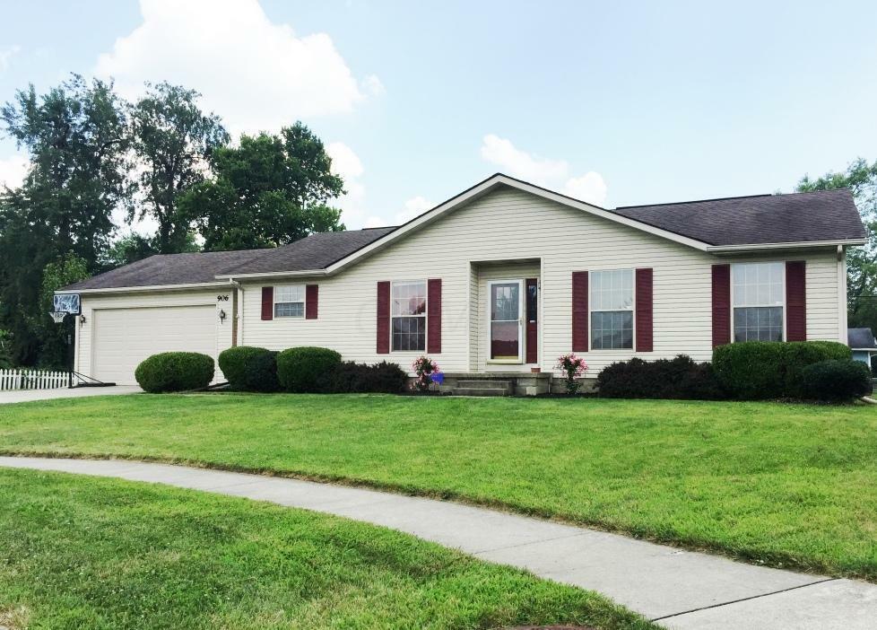 Property Photo: 906 Lateglow Court OH 43055