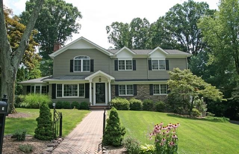 Property Photo:  38 Hilltop Ter  NJ 07928 