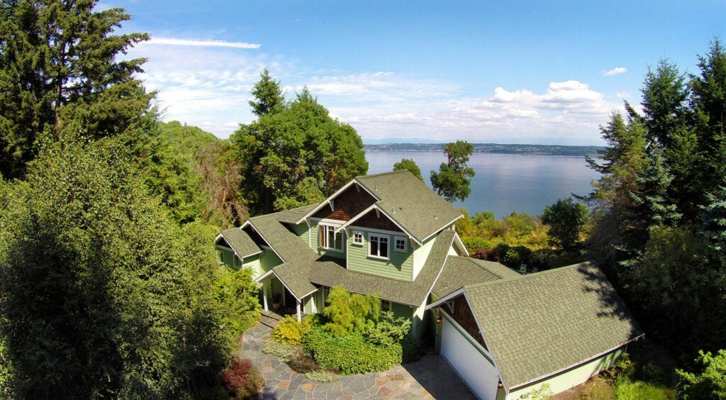 Property Photo:  7404 SW 255th St  WA 98070 