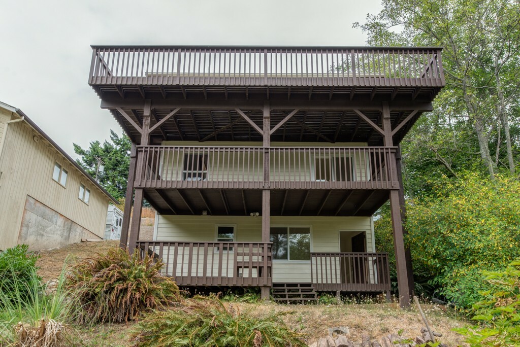 Property Photo:  10131 64th Place W  WA 98275 