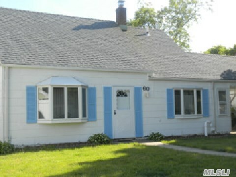 60 Hill Lane  Levittown NY 11756 photo