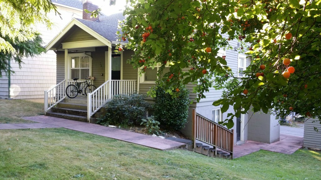 Property Photo:  819 Indian St  WA 98225 