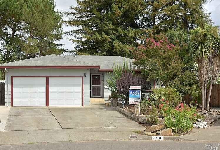 Property Photo:  490 Drake Drive  CA 95409 