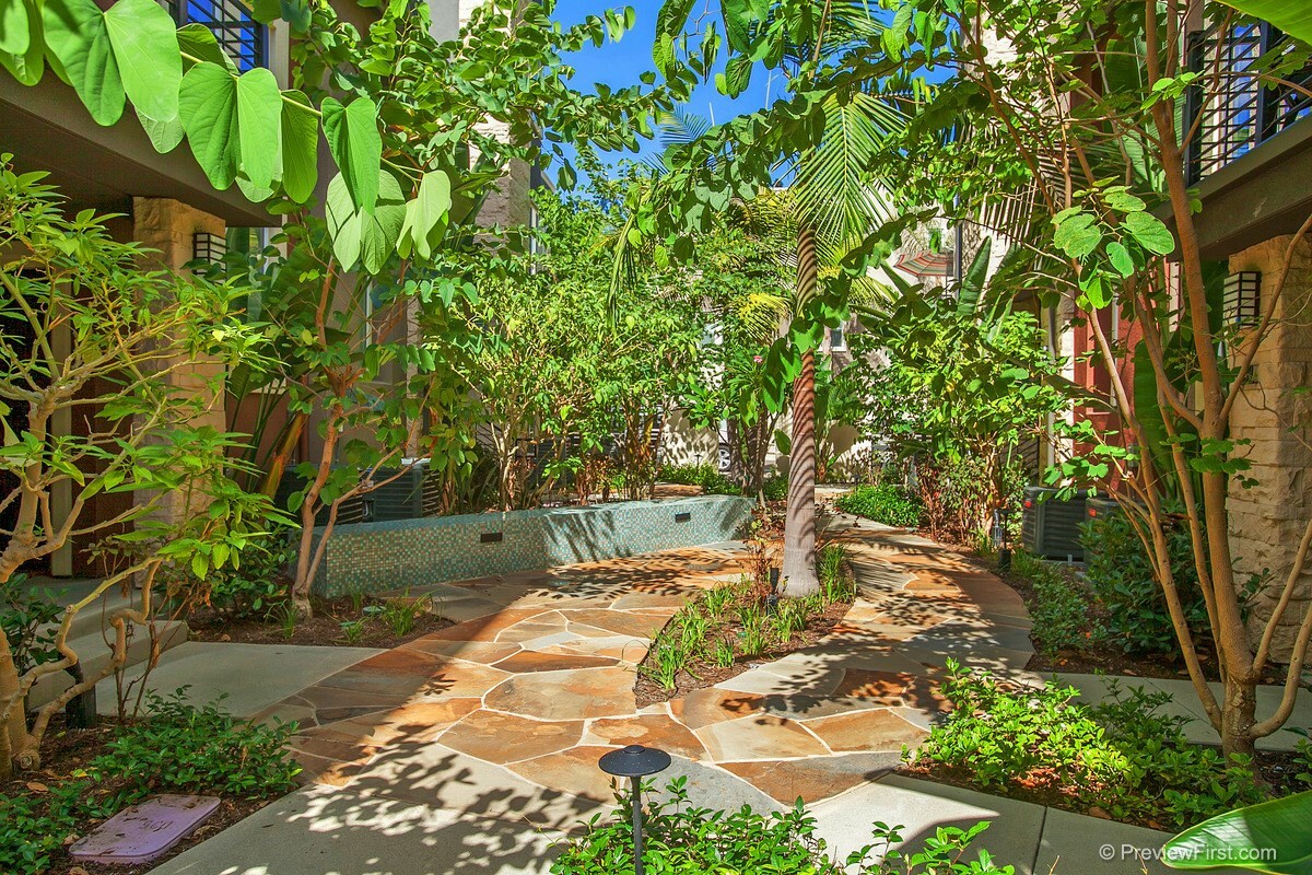 Property Photo: 7833 Inception Way CA 92108