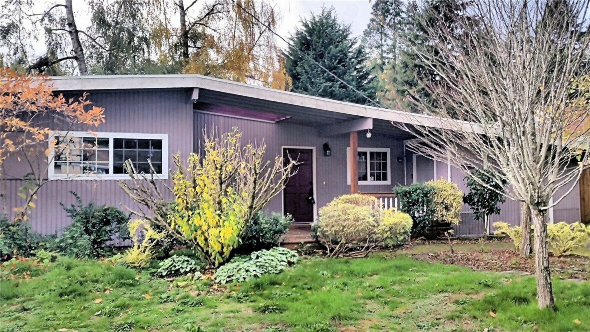 Property Photo:  327 157th Ave NE  WA 98008 