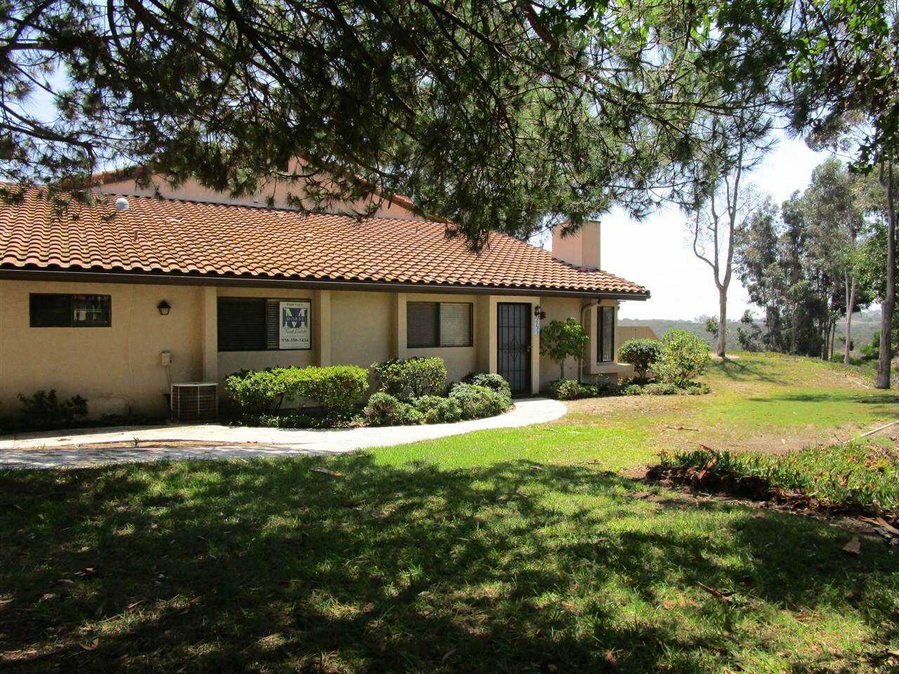 Property Photo: 2133 Valleydale CA 92024