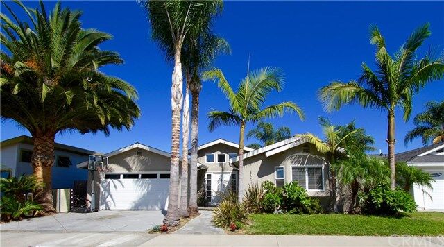 Property Photo: 20752 Elizabeth Lane CA 92646