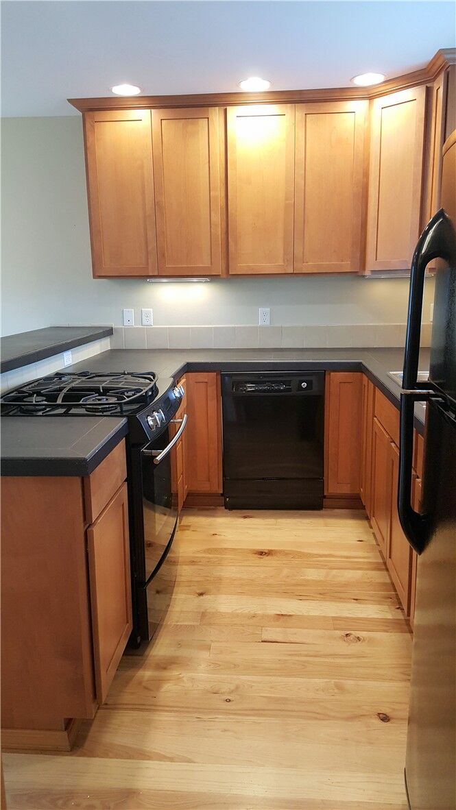 Property Photo: 7953 9th Ave SW B WA 98106