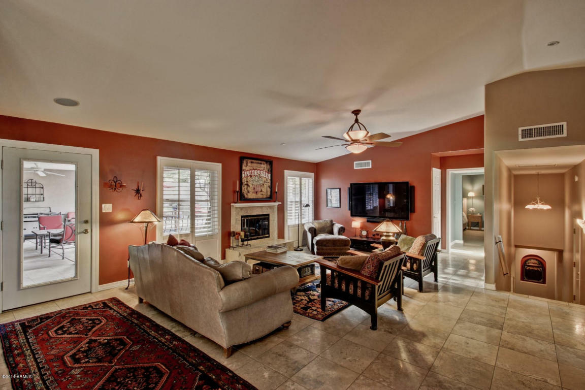 Property Photo: 9842 N 22nd Place AZ 85028