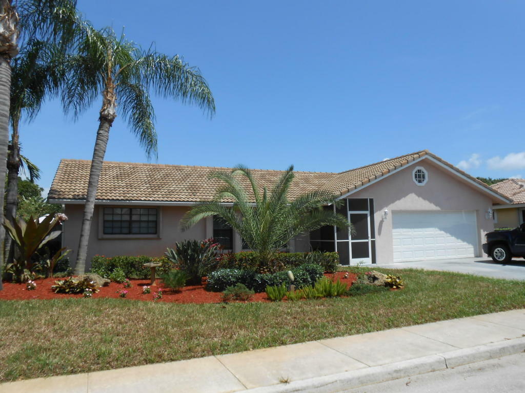 Property Photo: 1734 Kelso Avenue FL 33460