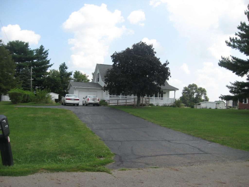 Property Photo:  16122 Lockbourne Eastern Road  OH 43103 