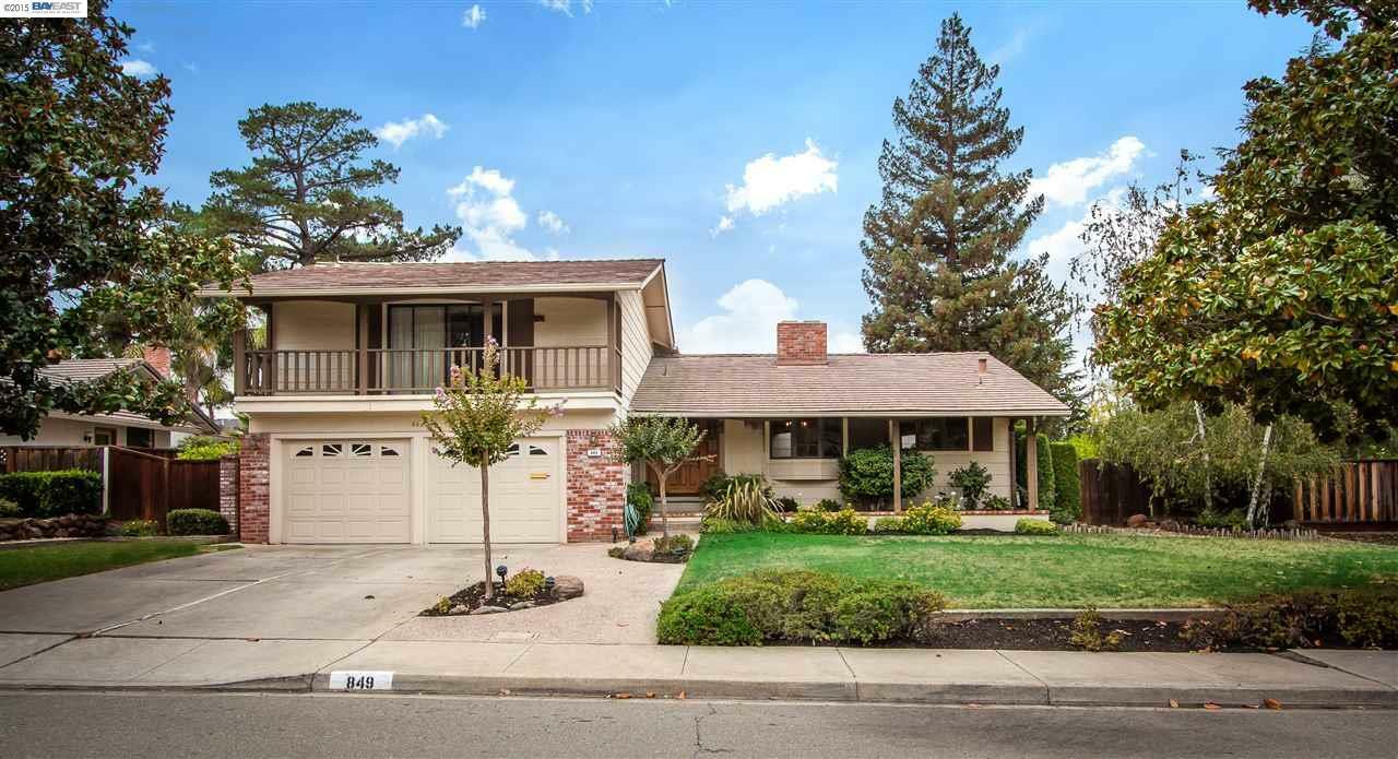 Property Photo:  849 Stonehaven Dr  CA 94598 