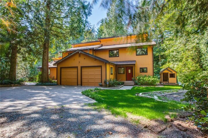 14235 248th Place SE  Issaquah WA 98027 photo