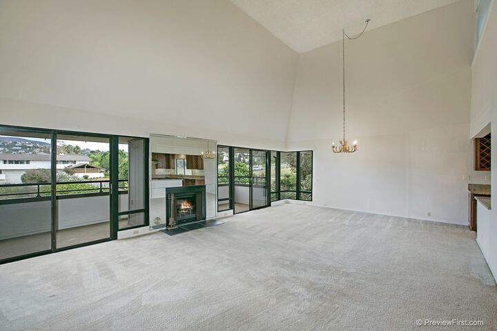 Property Photo:  2535 Navarra Drive B6  CA 92009 