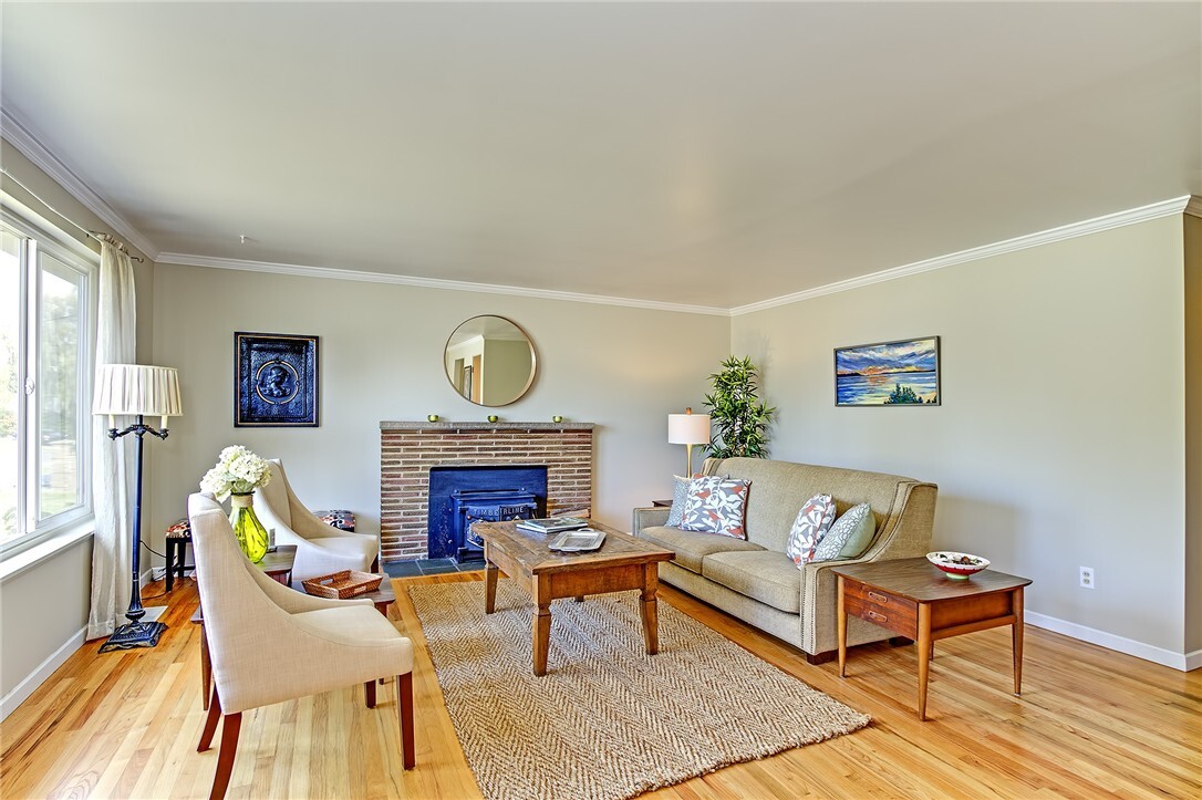 Property Photo: 9702 13th Ave NW WA 98117
