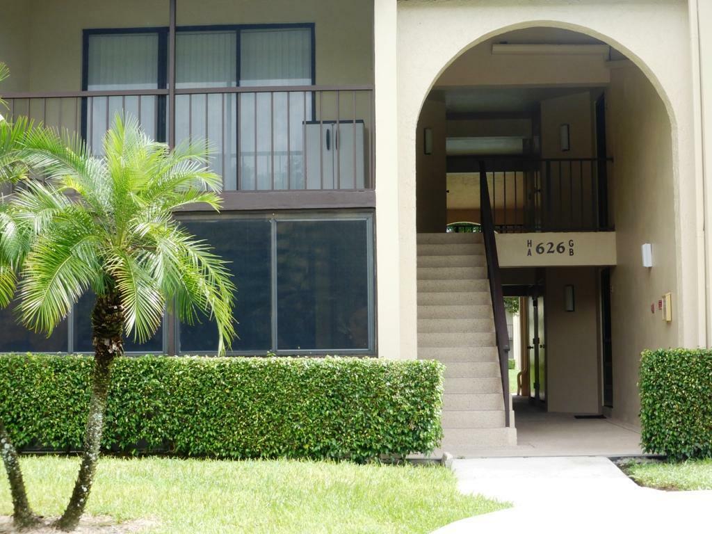 Property Photo:  626 Sea Pine Way A1  FL 33415 