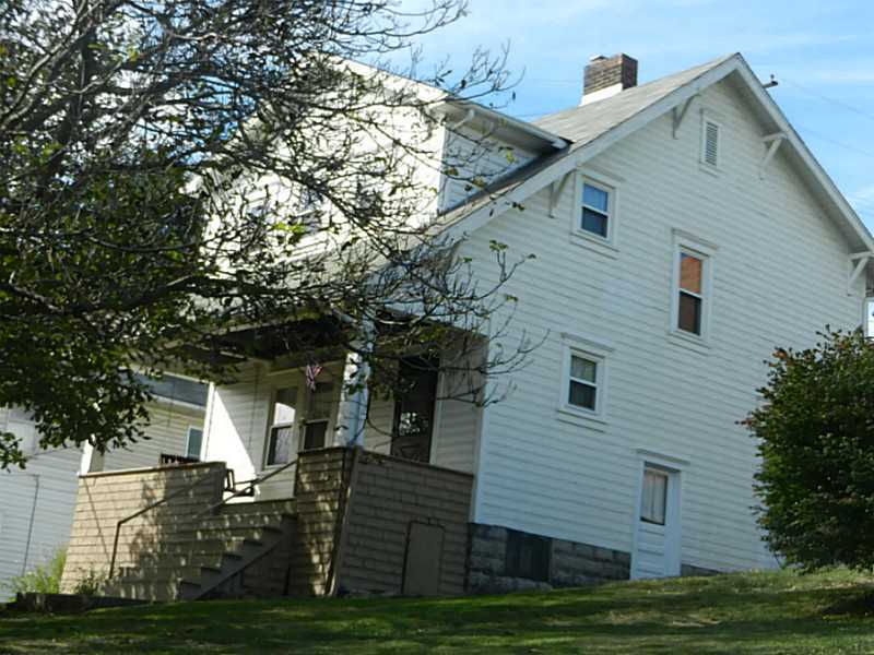 Property Photo: 135 Marshall Street PA 15126