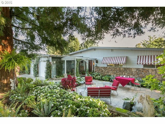 Property Photo: 7160 SW Crestview Pl OR 97008
