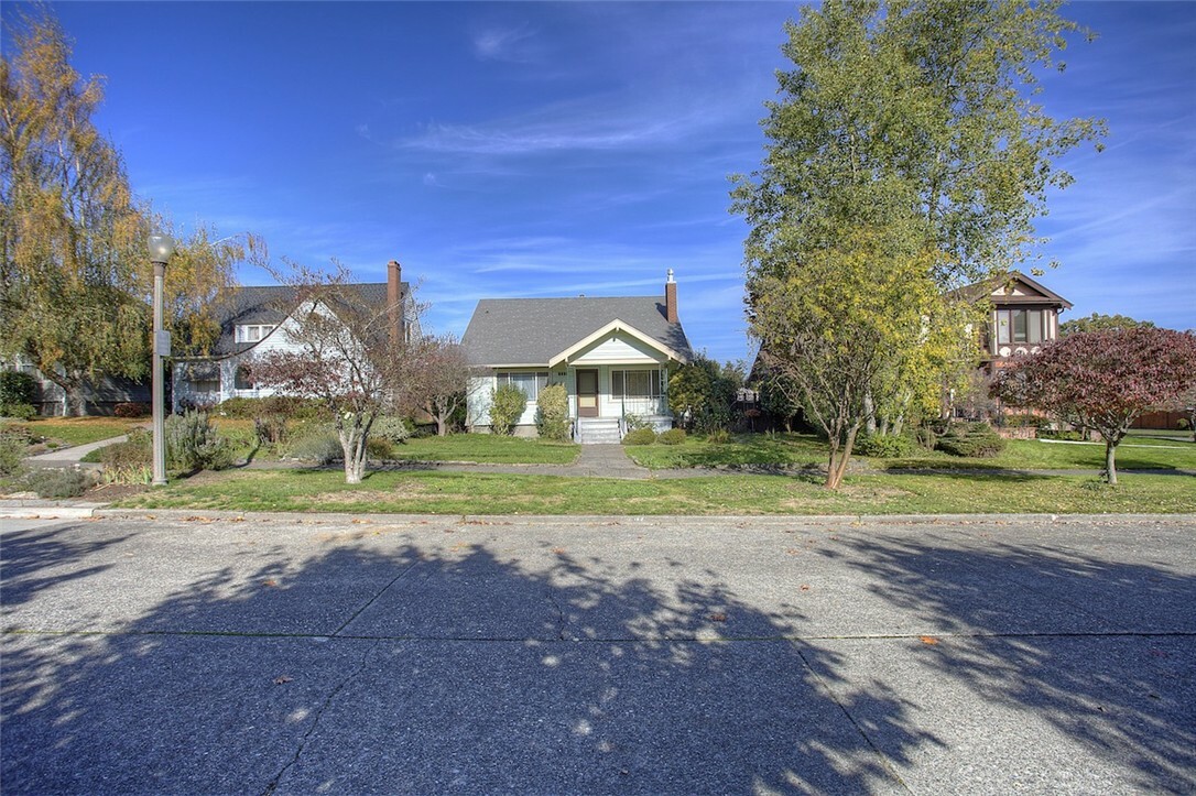 Property Photo: 3407 N 19th St WA 98406
